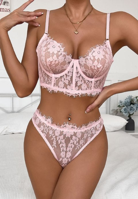 A Touch of Lace Bra Set